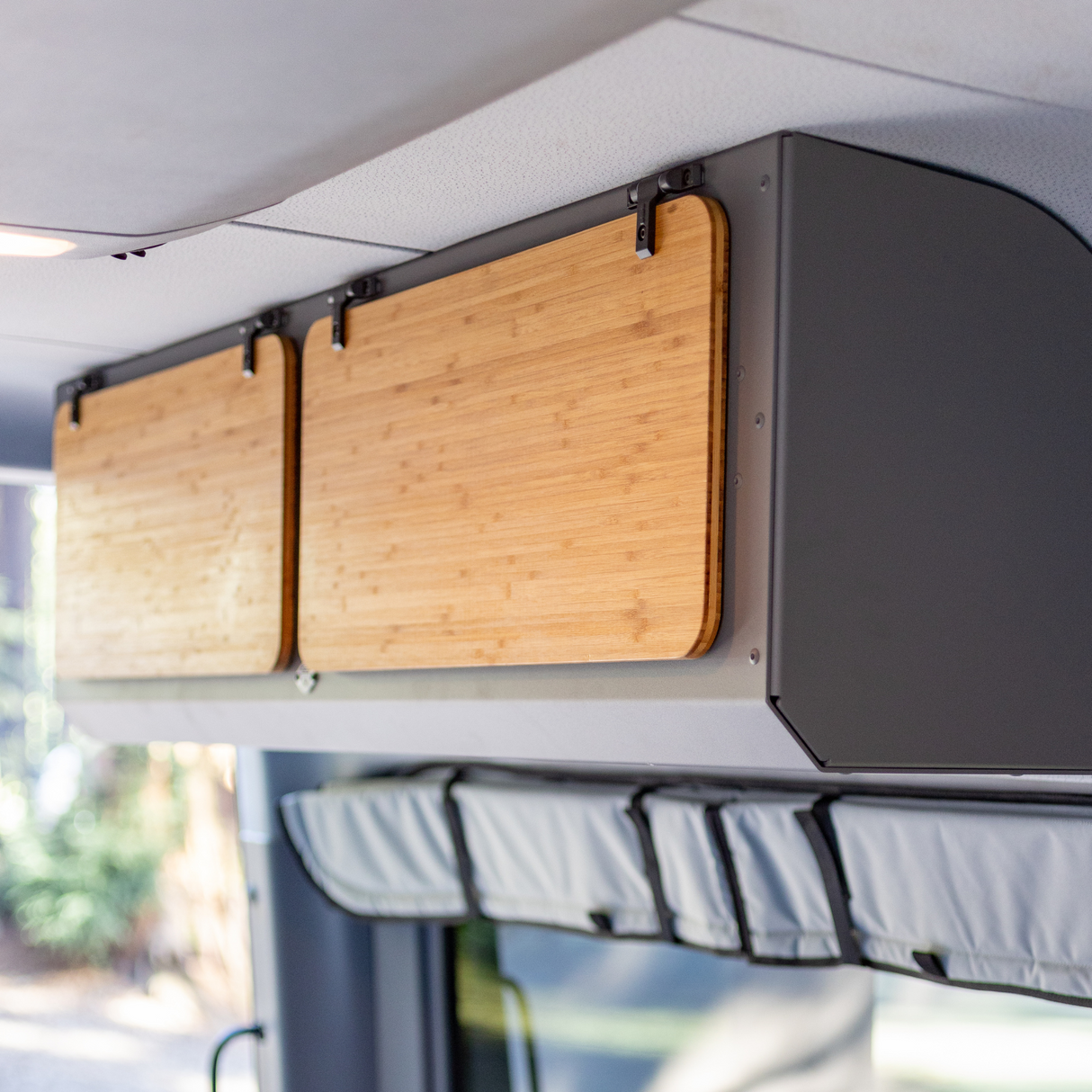 Lost Hiway 2007+ Mercedes Sprinter Overhead Cabinet