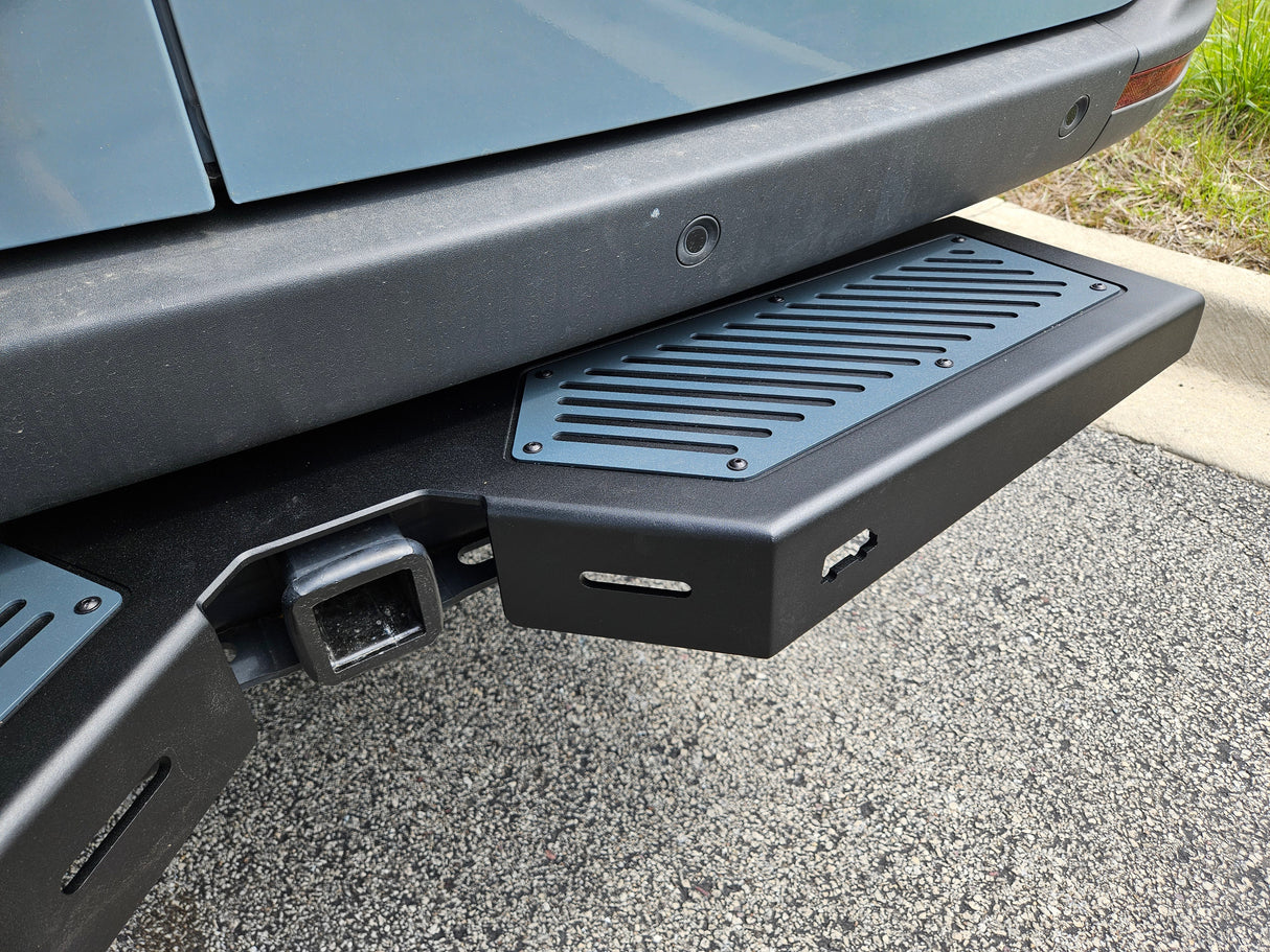 Rover Vans 2019+ Mercedes Sprinter Rear Hitch Step