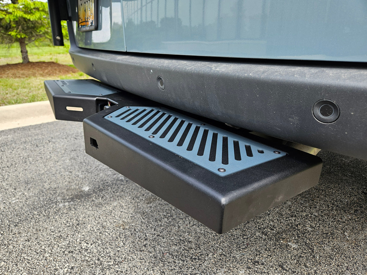 Rover Vans 2019+ Mercedes Sprinter Rear Hitch Step