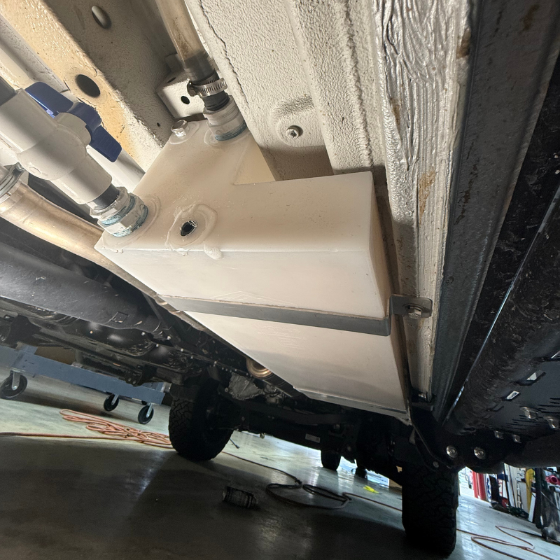 Northwest Conversions 11 Gallon Mercedes Sprinter Passenger Side Undercarriage Water Tank