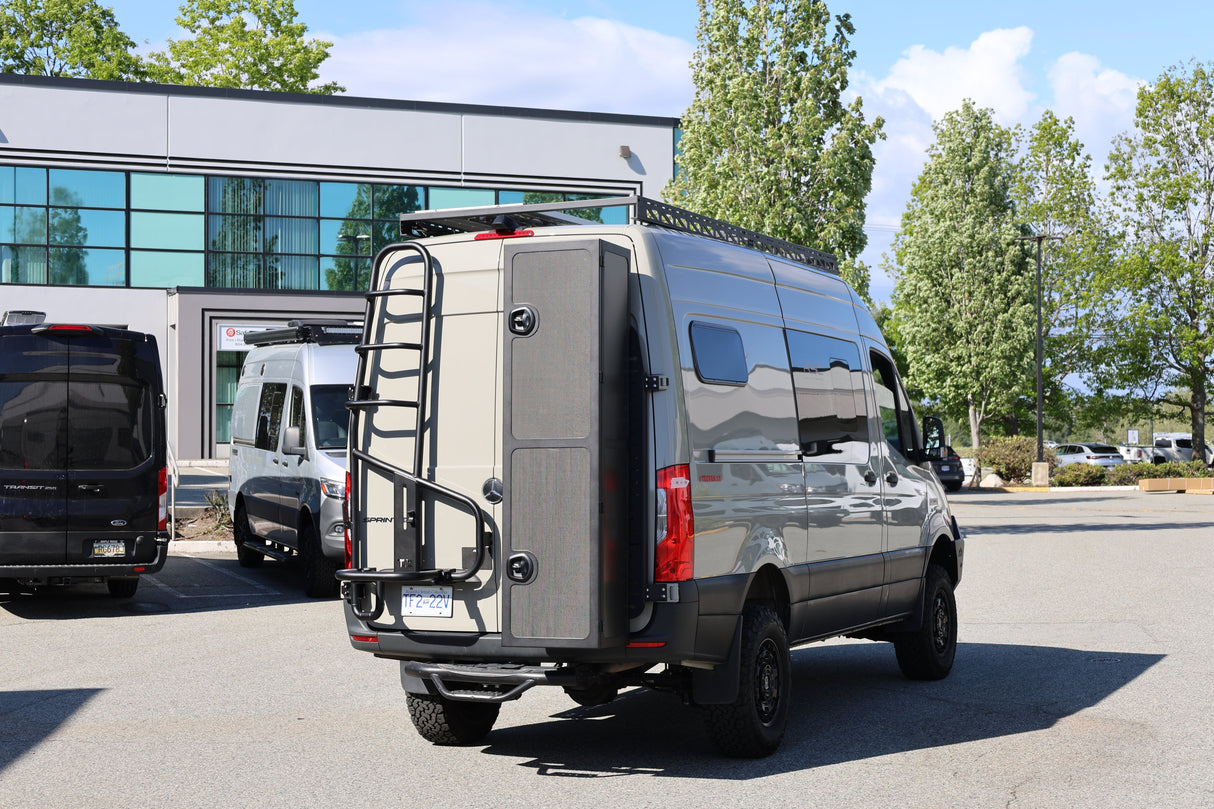 Tec Vanlife Trenta Ski / Multisport Storage Box - Carbon Fiber