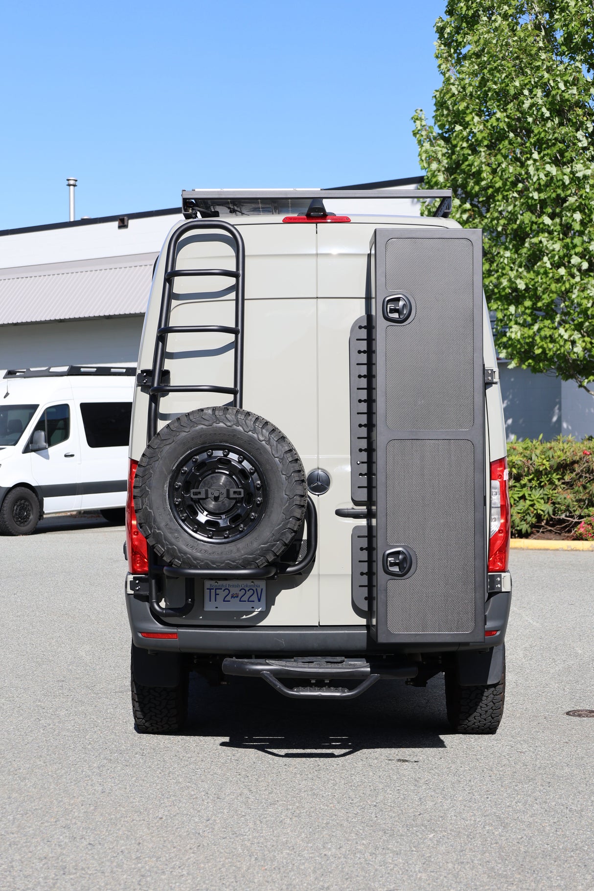 Tec Vanlife Trenta Ski / Multisport Storage Box - Carbon Fiber