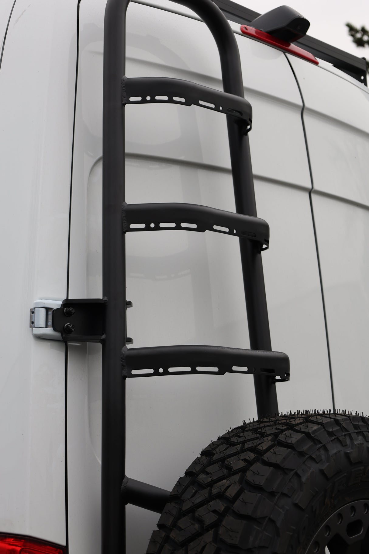 Tec Vanlife 2019+ Mercedes Sprinter Ladder/Tire Carrier