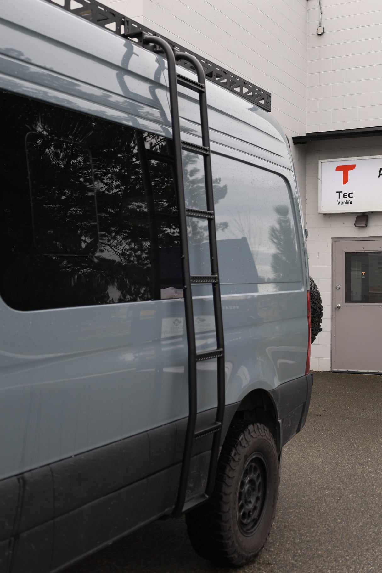 Tec Vanlife 2007+ Mercedes Sprinter Aluminum Side Ladder - High Roof