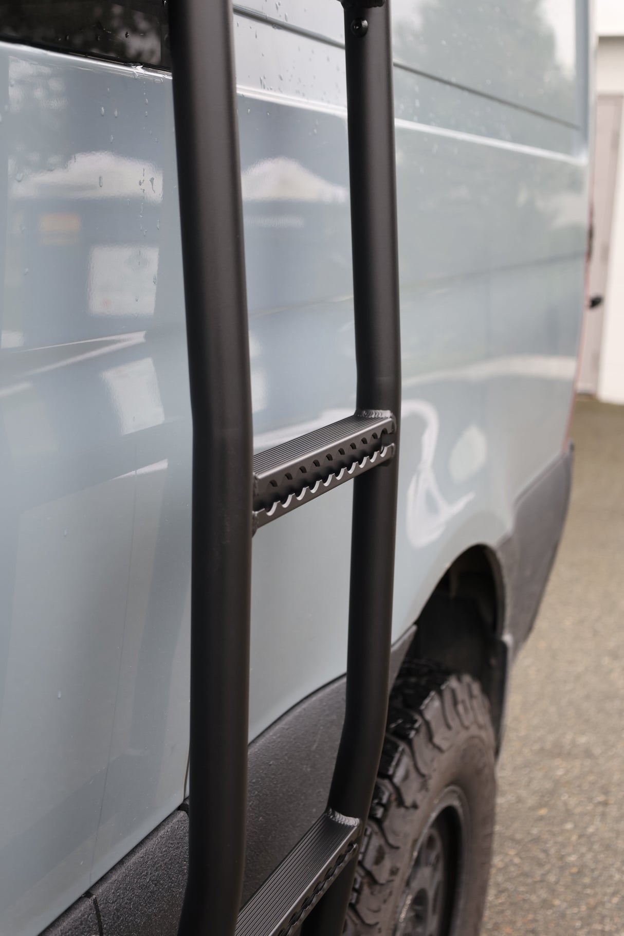 Tec Vanlife 2007+ Mercedes Sprinter Aluminum Side Ladder - High Roof