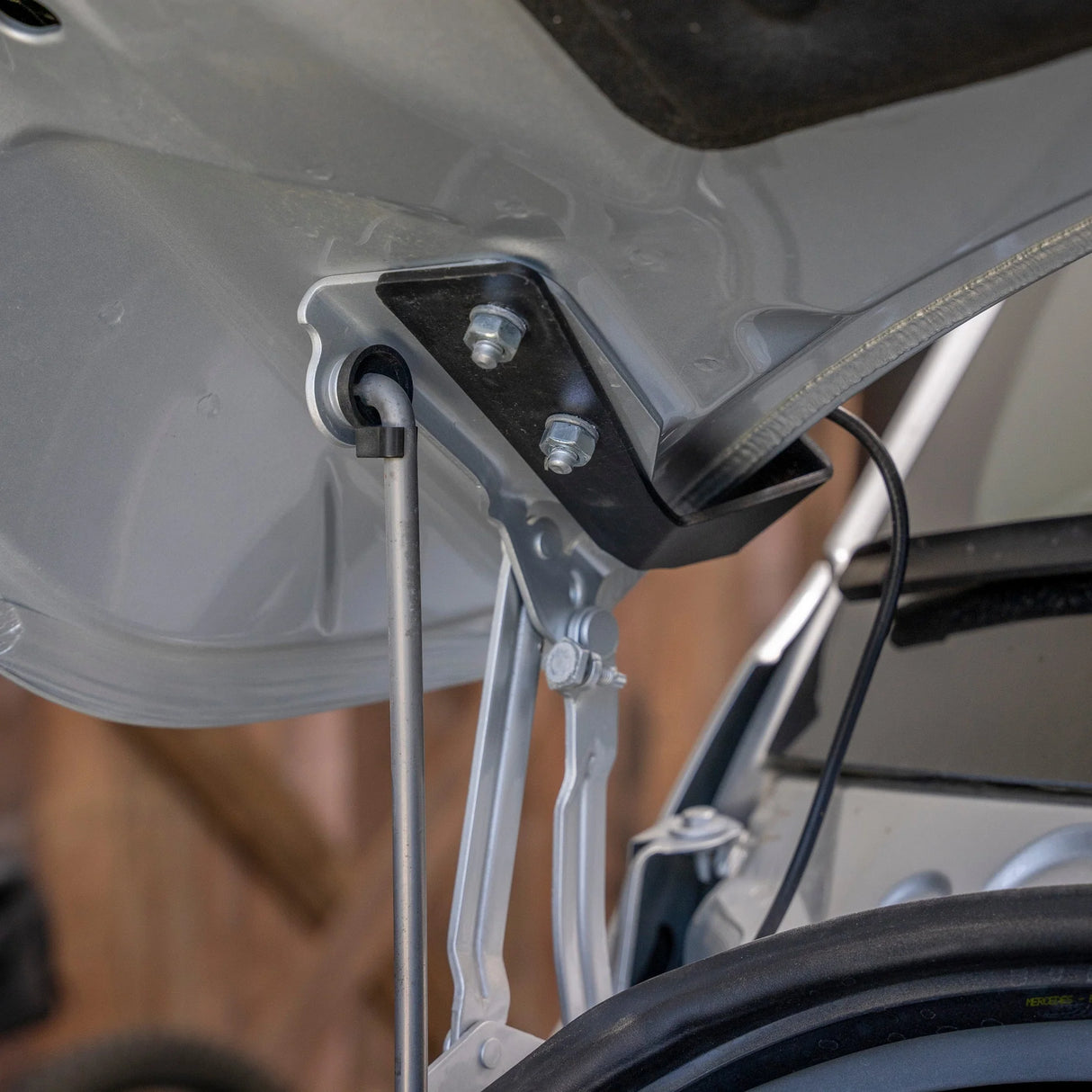 Rugged Radios 2007+ Mercedes Sprinter Radio Kit - G1 41 Waterproof Mobile Radio (25 Watt)