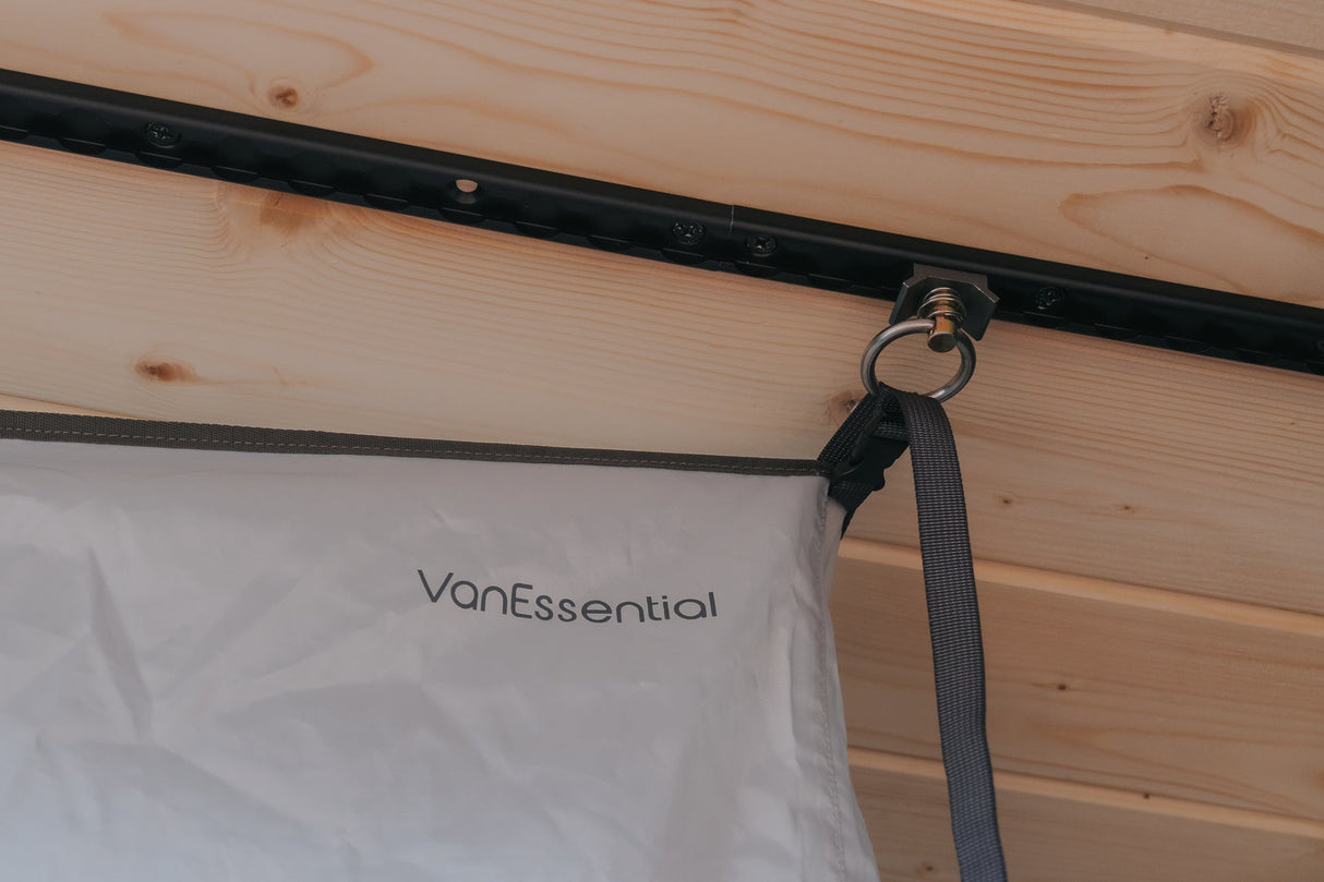 VanEssential Venture Clean Shower Set