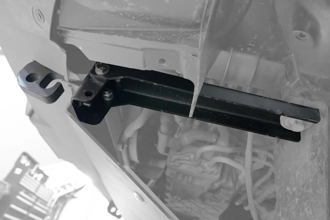 Van Compass 2014+ Mercedes Sprinter Front Tow Point