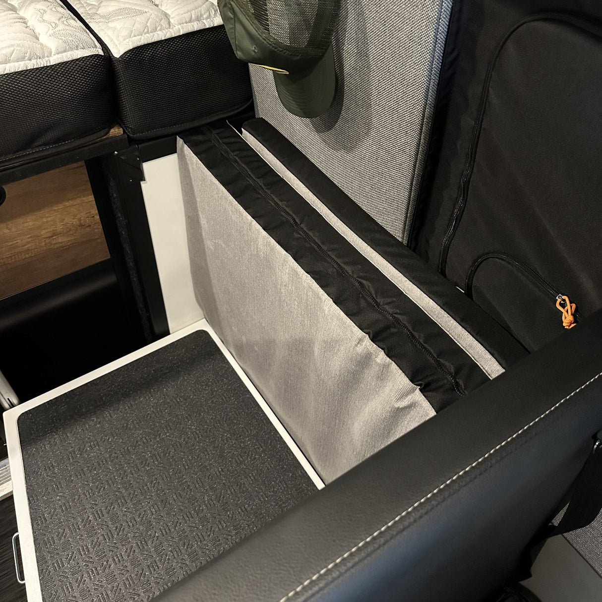 Canyon Adventure Vans Groove Lounge Mattress Topper for the Storyteller