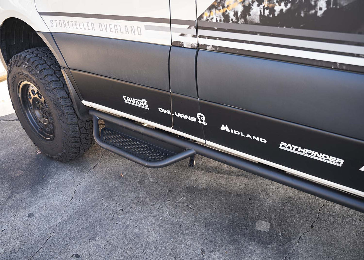 ROAMBUILT 2007+ Mercedes Sprinter Side Steps - Tube Version (Driver Side)