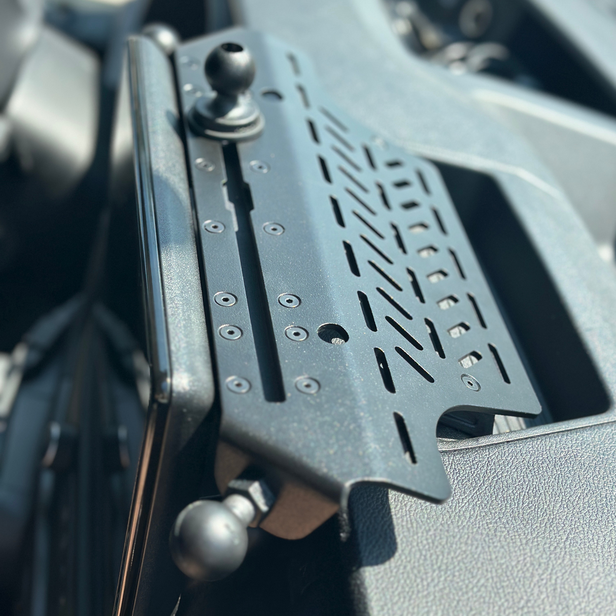 TERRA X Ford Transit Dash Mount – Navidok No-Drill Dash Mount for 12" Screen Vans - with Dual RAM Balls, T-Slot Track