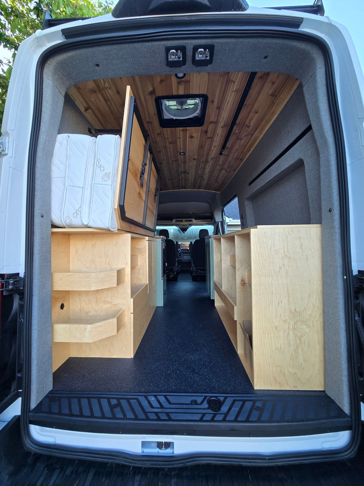 GoCode 2015+ Ford Transit D Pillar Trim Kit