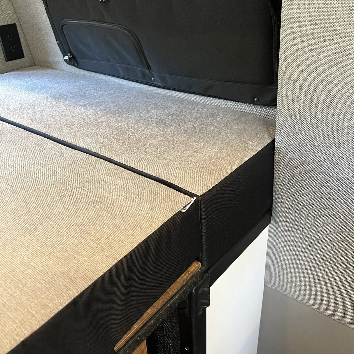Canyon Adventure Vans Luxe5 Cooling Memory Foam 5" Mattress - Storyteller MODE