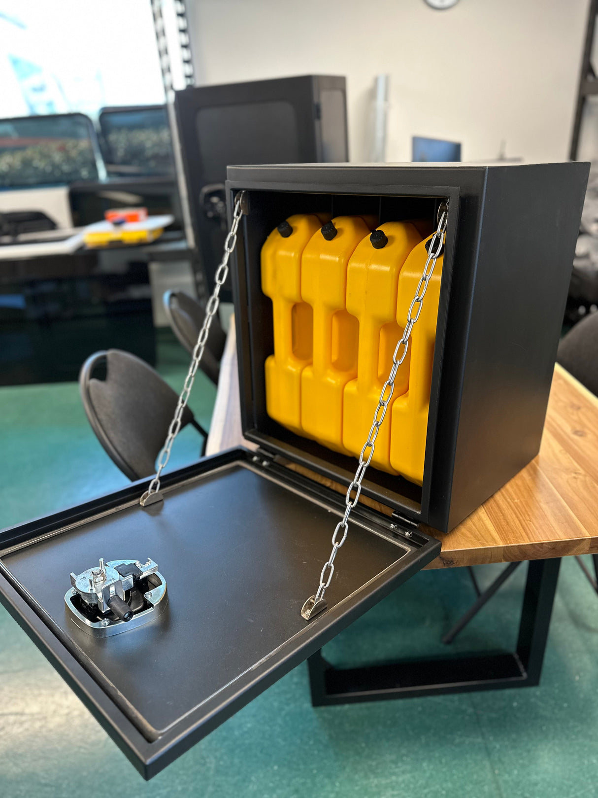 Tec Vanlife Aluminum Diesel Fuel Tank Storage Box