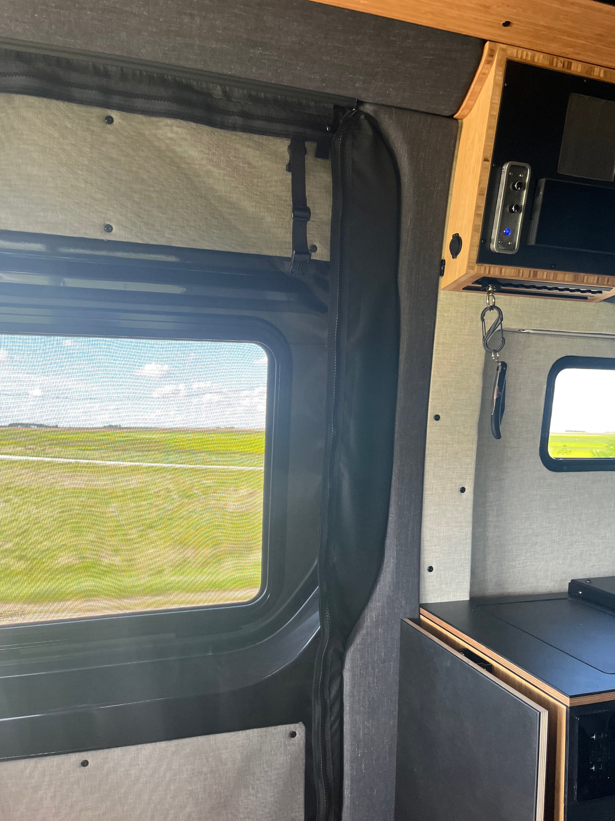 GoCode Mercedes Sprinter C-Pillar Trim Kit