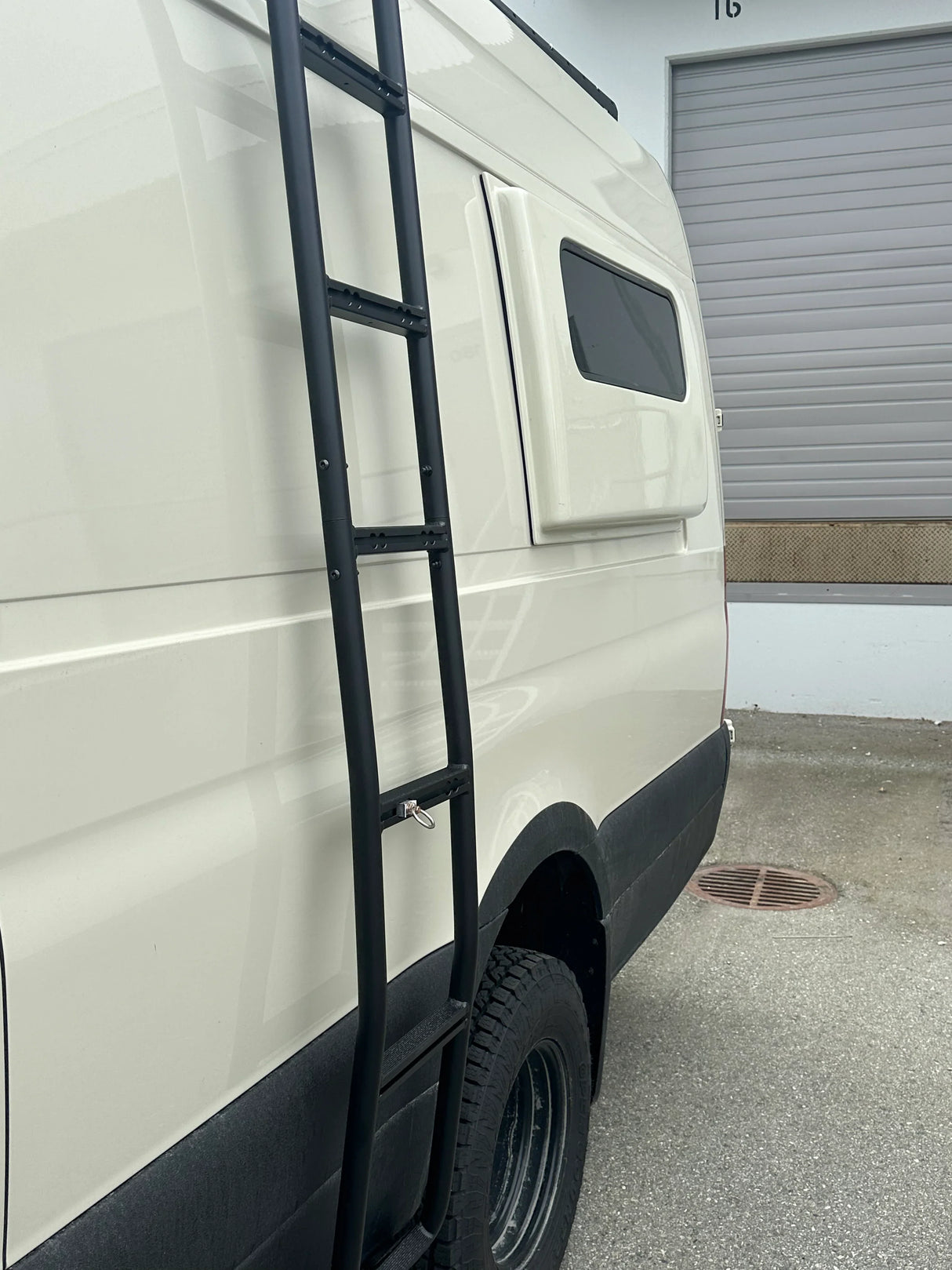 Tec Vanlife 2007+ Mercedes Sprinter Aluminum Side Ladder - High Roof
