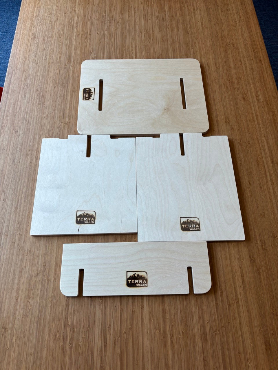 Terrawagen Eco Air Table – Center Walkthrough Table for EcoFlow Wave 2 & 3