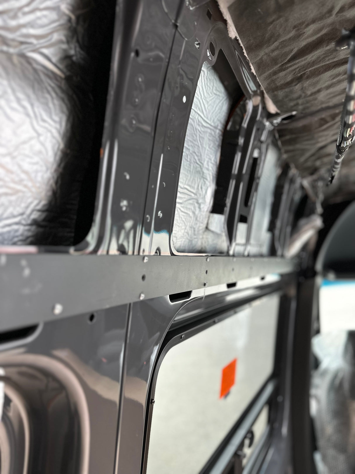 Tec Vanlife L Track Back Framing