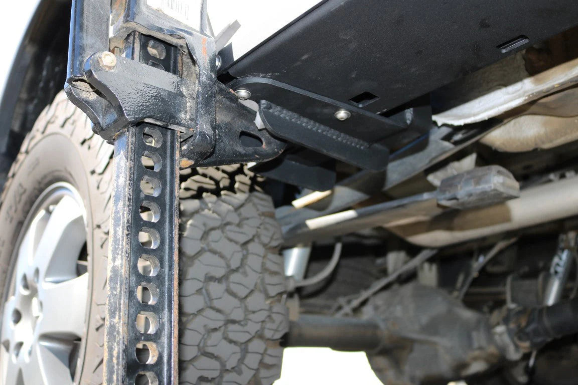 Van Compass 2023+ Mercedes Sprinter 144" AWD Rocker Guards