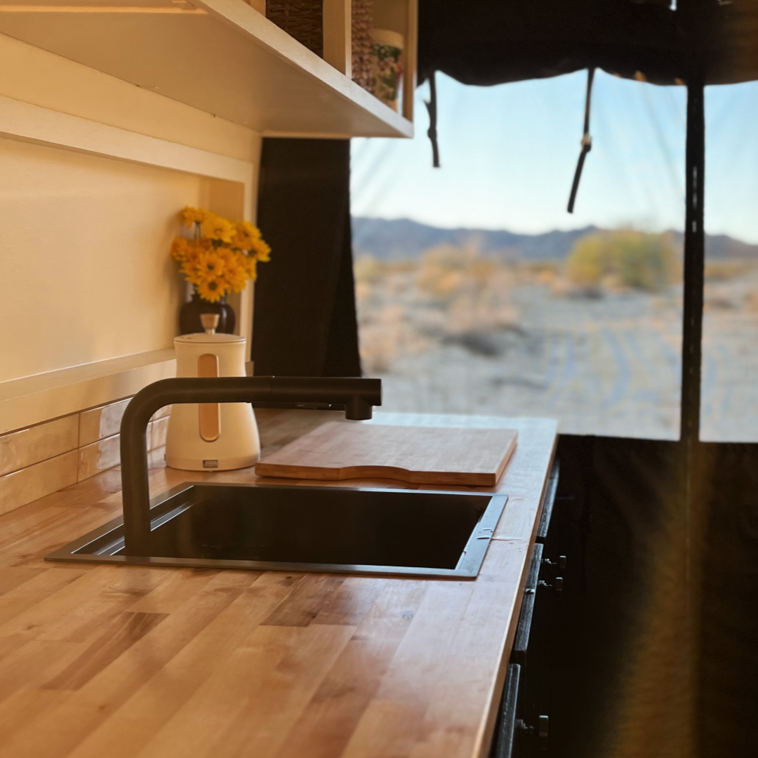 Tec Vanlife Nanotech Sink (Bamboo Cover/Chopping Board)