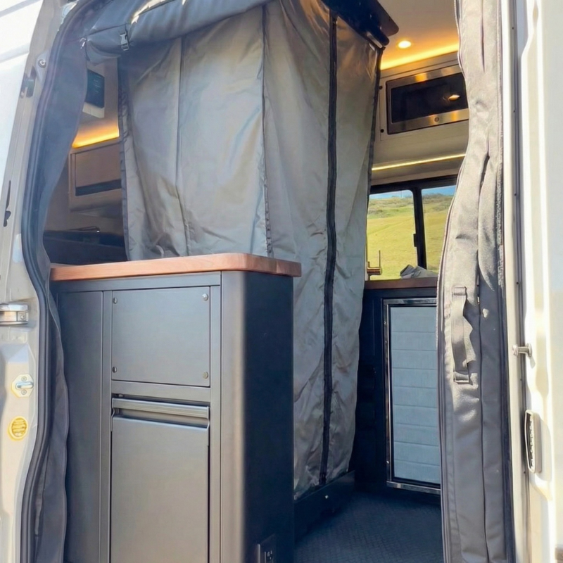 Tetravan Folding Shower 2.1 with Magnetic Curtain