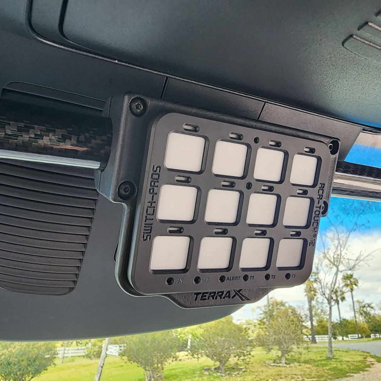 TERRA X SWITCH-PROS VISORDOK TUBE MOUNTING PLATE