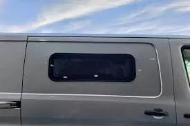 VWD Universal Awning Bunk Window (AW3310)-14