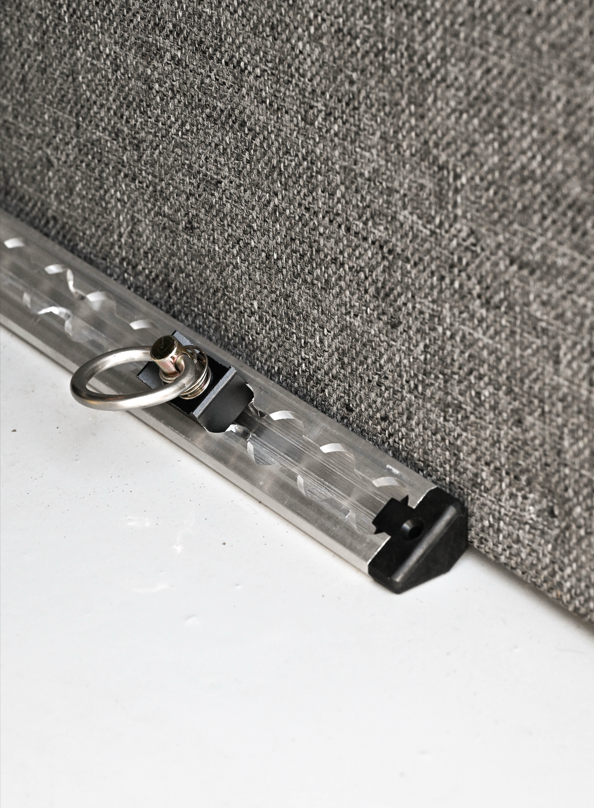 VanEssential Venture L-Track Corner Profile End Caps