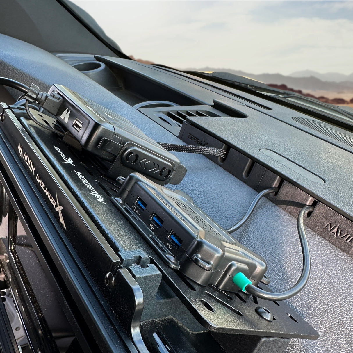 TERRA X Accessory Mounting Plate - TERRA X - X Plate for Navidok Overlander X Accessories