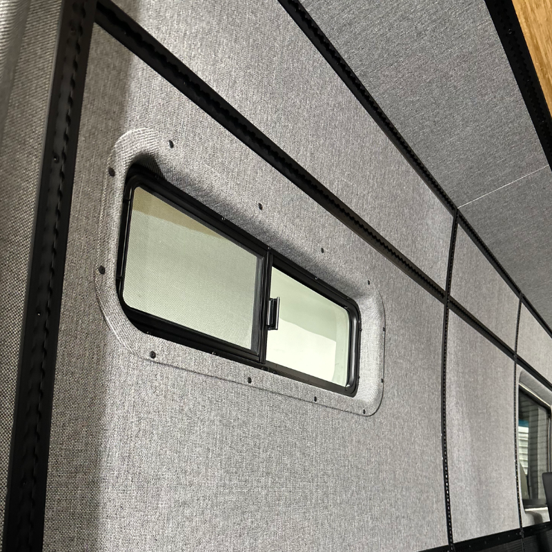 GoCode Mercedes Sprinter CRL/VWD Half-Slider Window Trim Ring