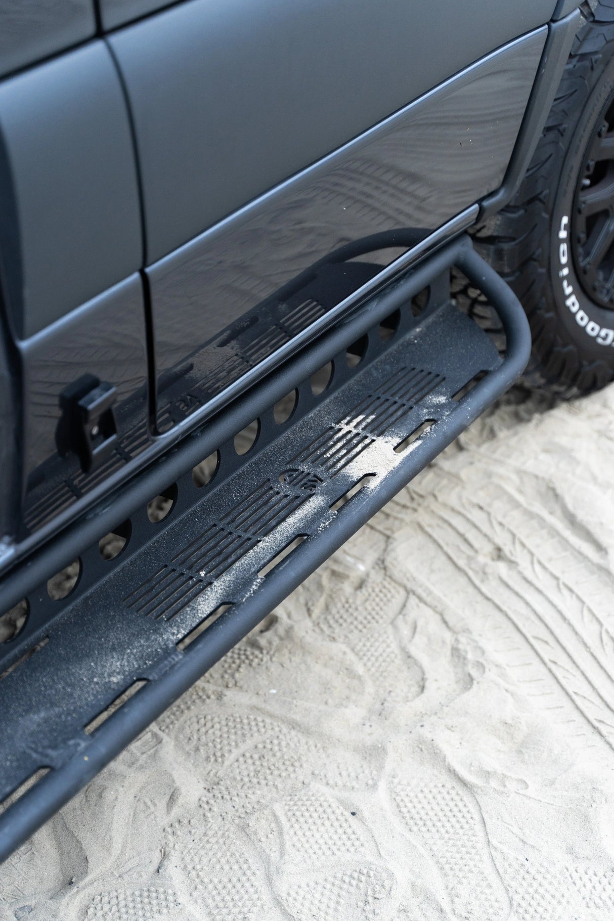 Sandy Vans Mercedes Sprinter Side Steps