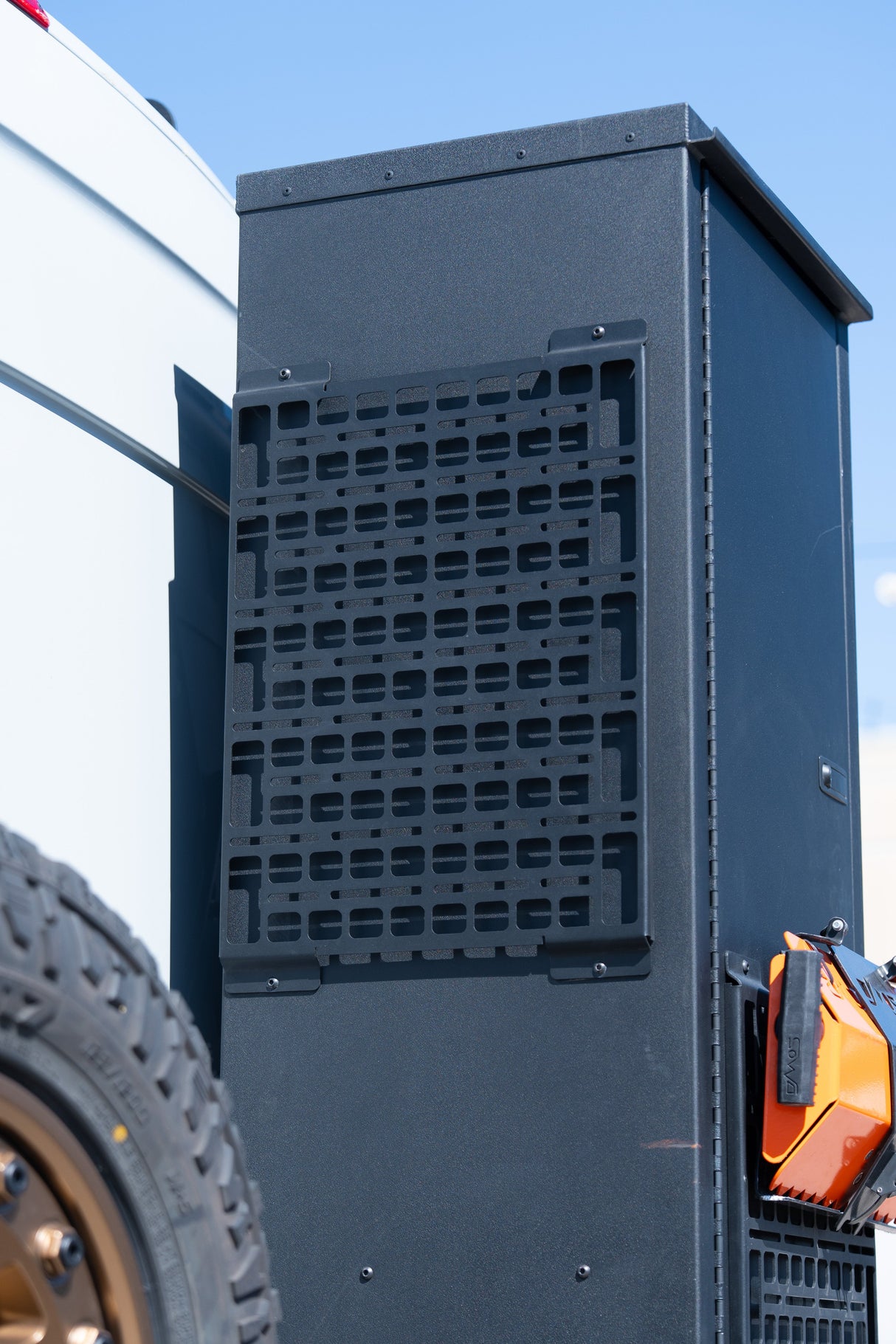 Sandy Vans Boost Box