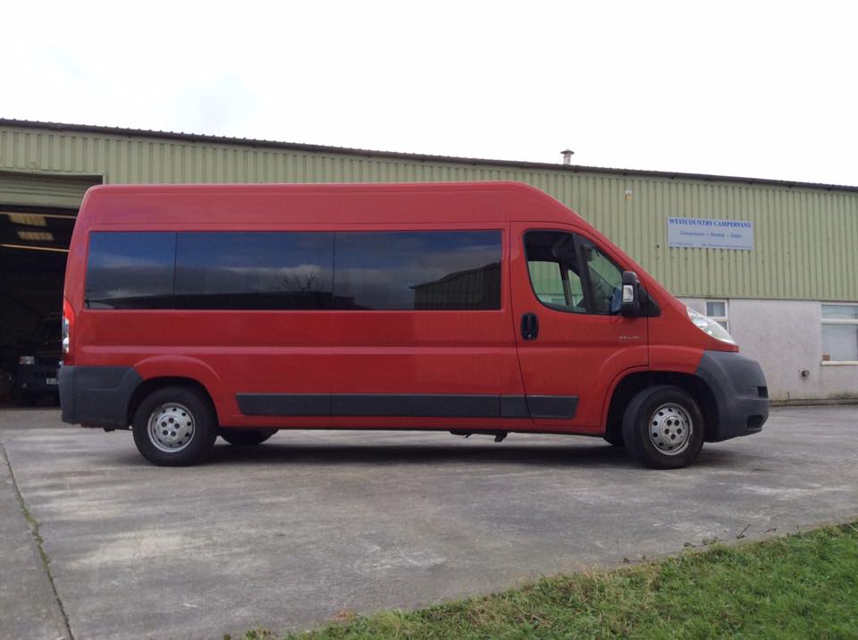 Ram ProMaster (159''WB EXT) 2014+ Forward Fixed Window ( Passenger Side ) - Campervan HQ