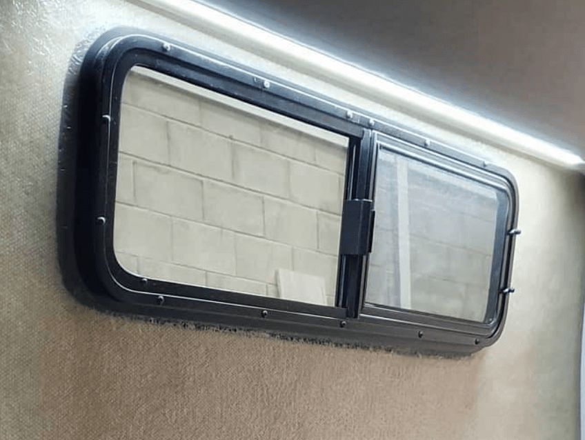 VW1033R Passenger Side Bunk Window (Interior View) - Campervan HQ