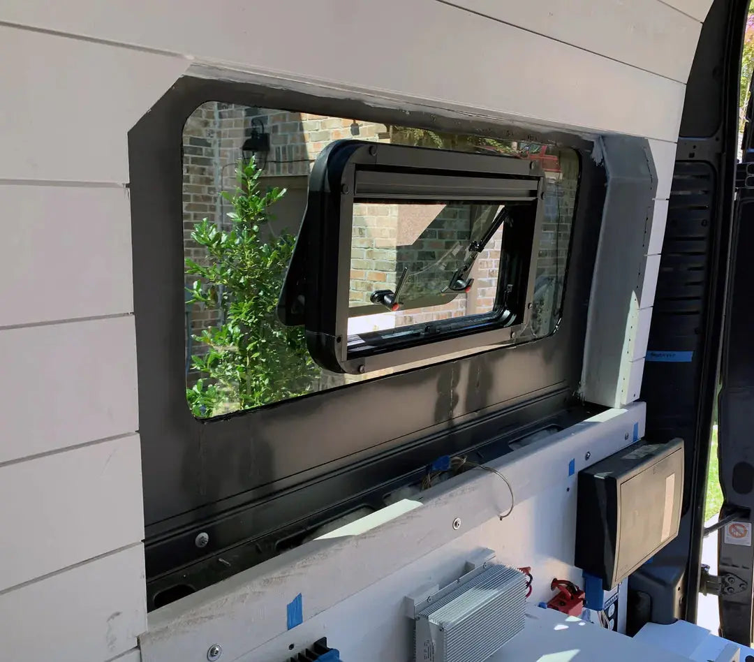 VWD Universal Fit Van Awning Bunk Window 40" x 18" (BAWS001)_Interior Side View - Campervan HQ