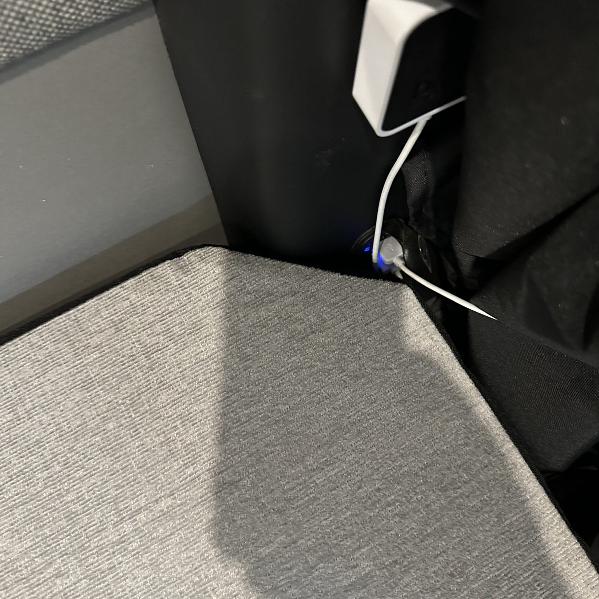 Canyon Adventure Vans Groove Lounge Mattress Topper for the Storyteller