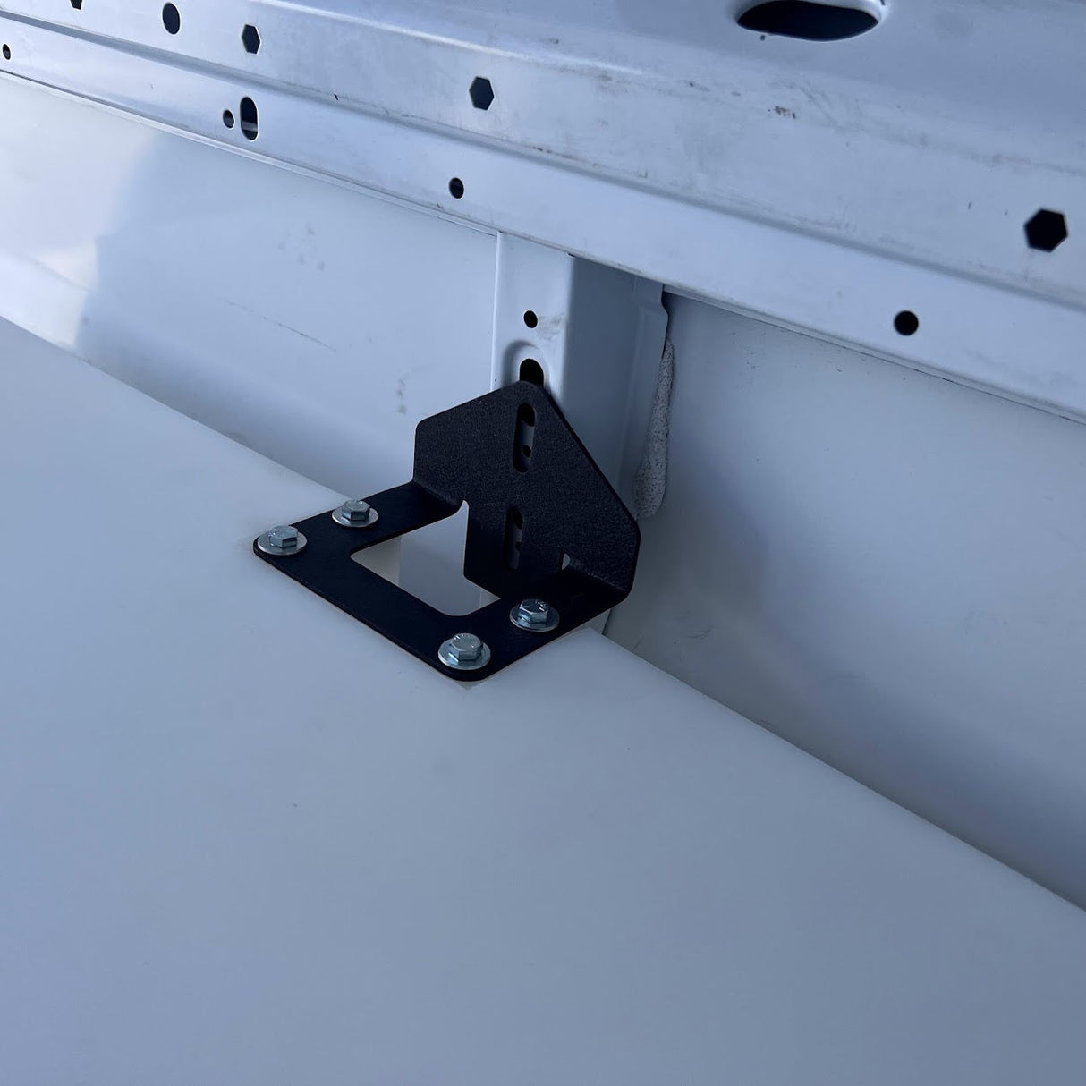 S&B Filters 39 Gallon Wheel Well Water Tank - Driver/Passenger Side - 2013+ Ram ProMaster (10-3018)