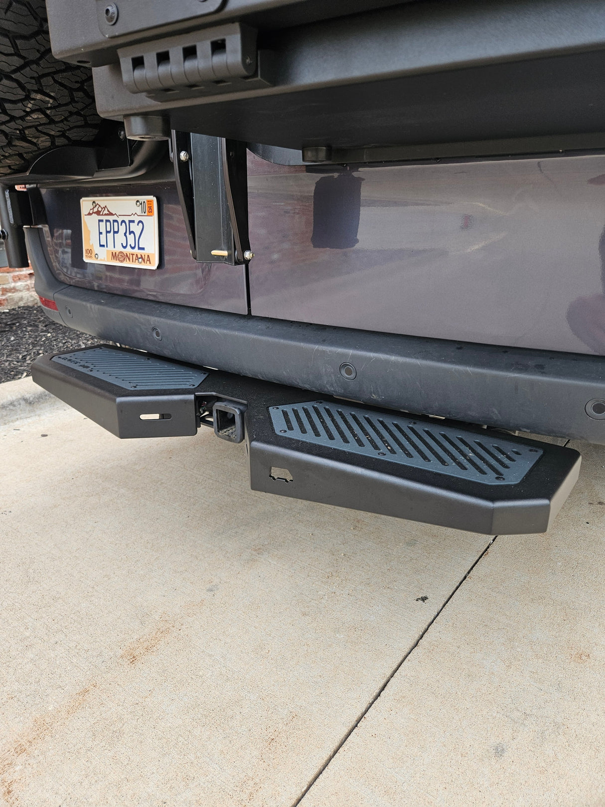 Rover Vans 2019+ Mercedes Sprinter Rear Hitch Step