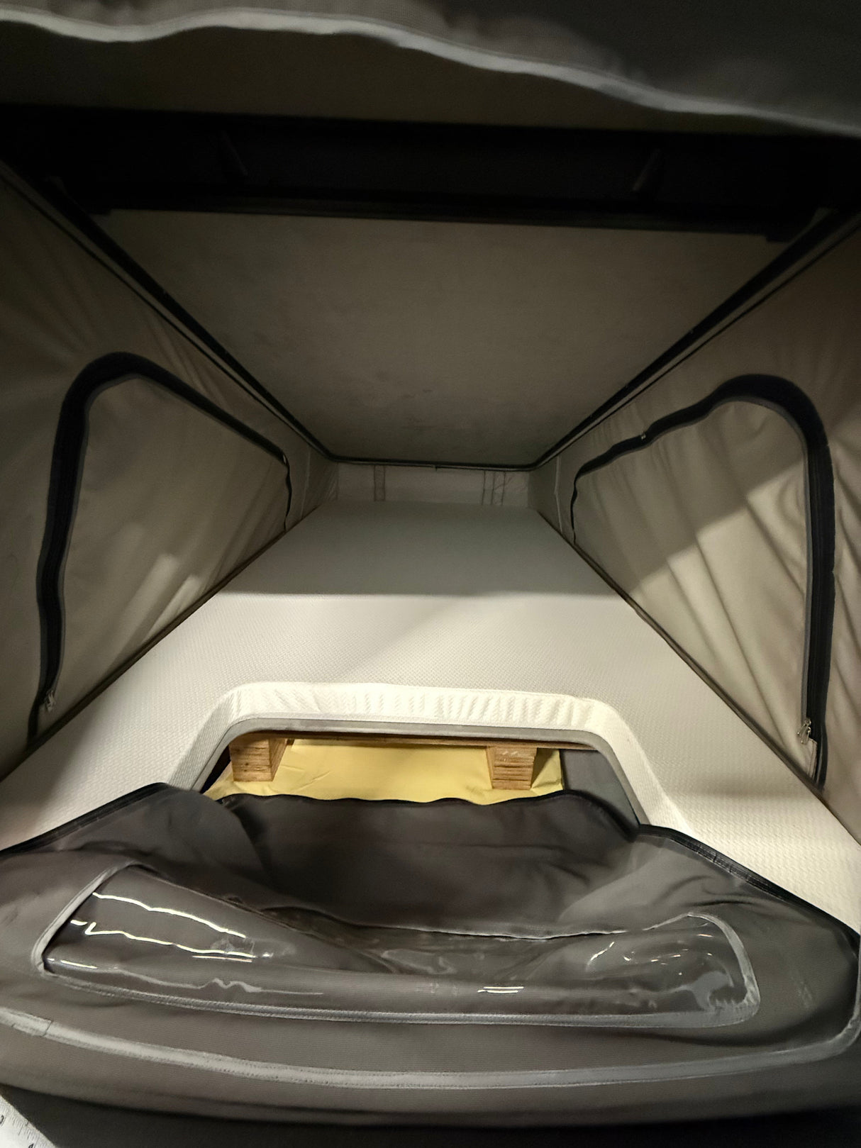 RoamlabX Carbon Fiber Roof Top Tent - 2007+ Mercedes Sprinter 144"