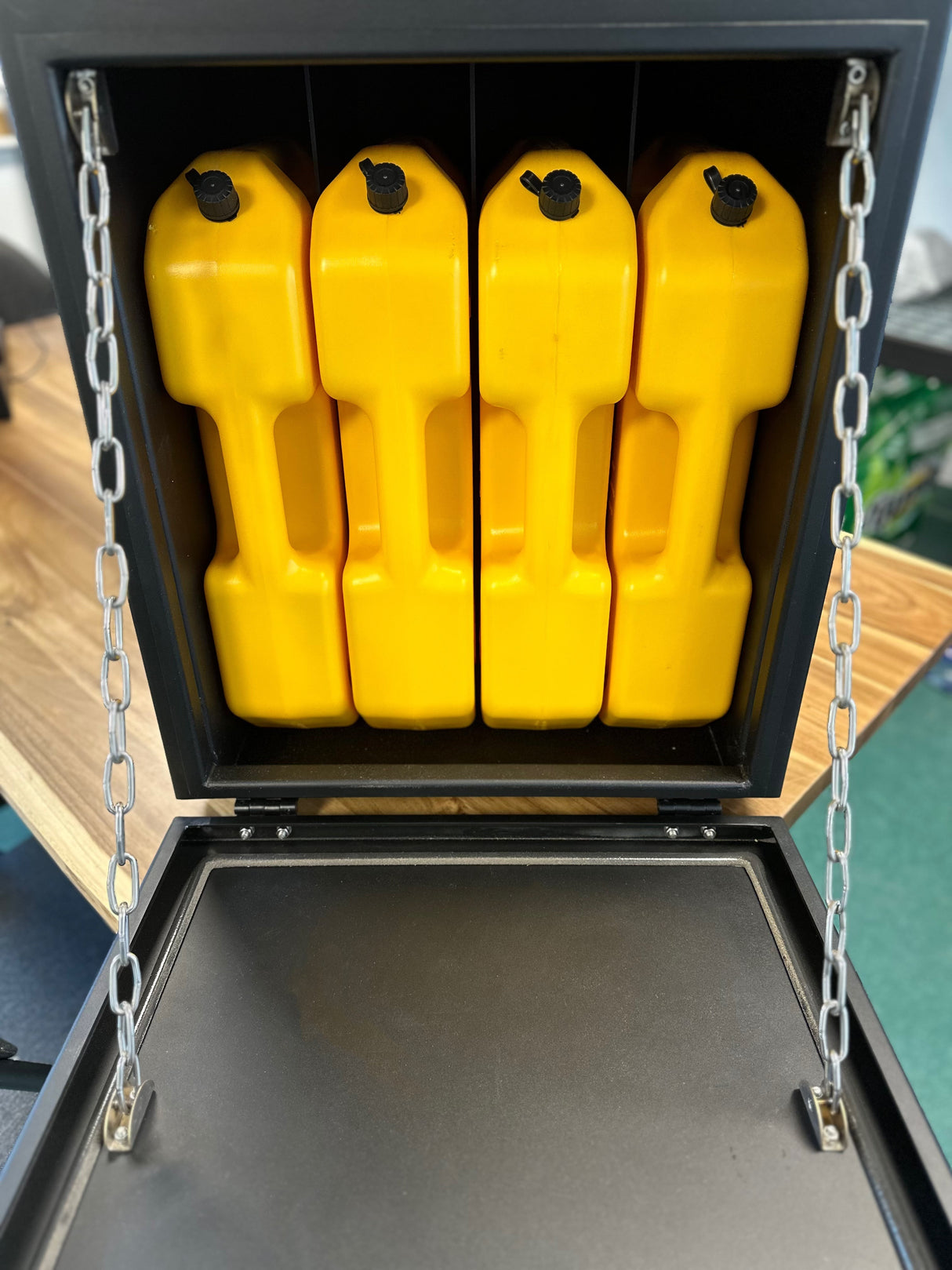 Tec Vanlife Aluminum Diesel Fuel Tank Storage Box