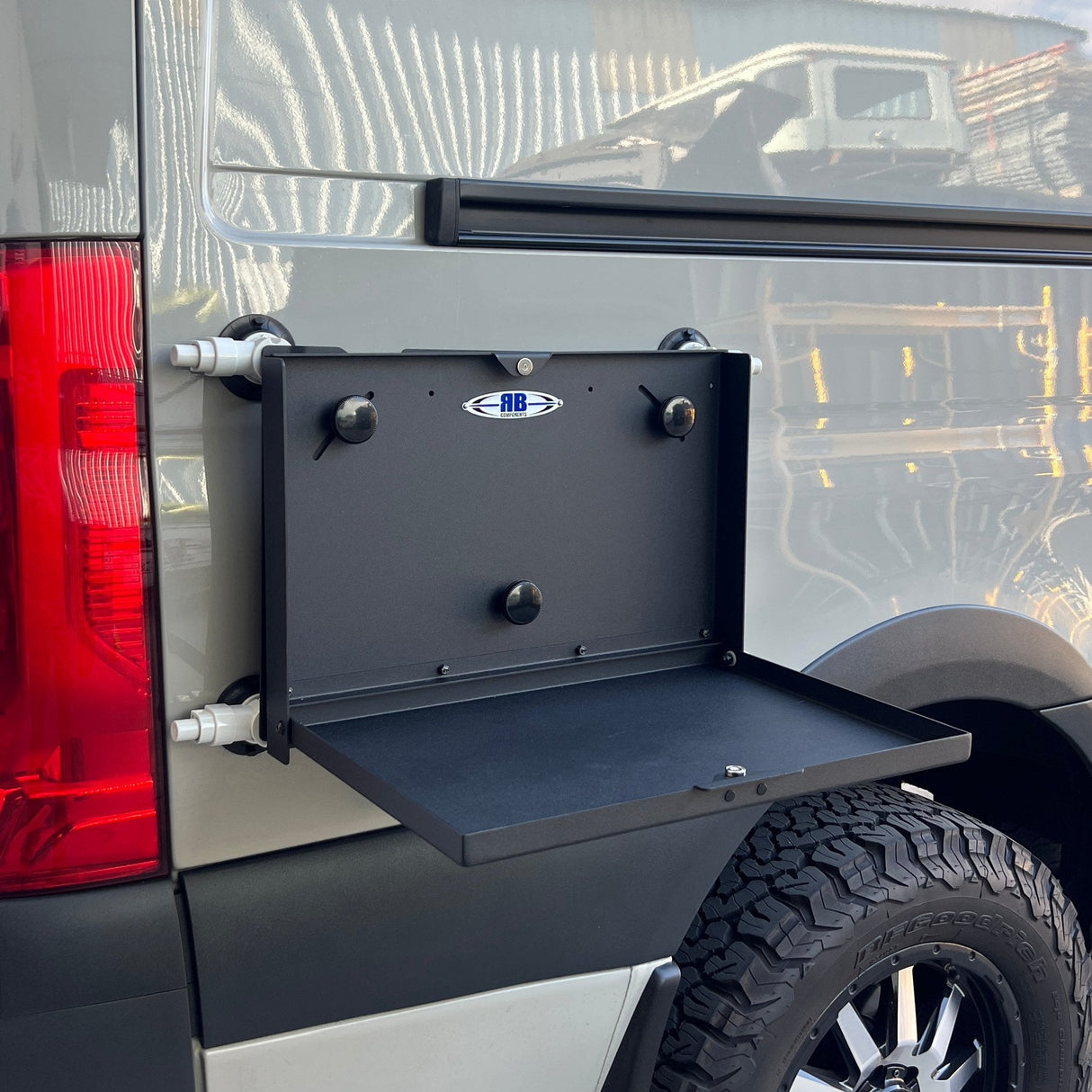 RB Components Flip Down Tray - 20"