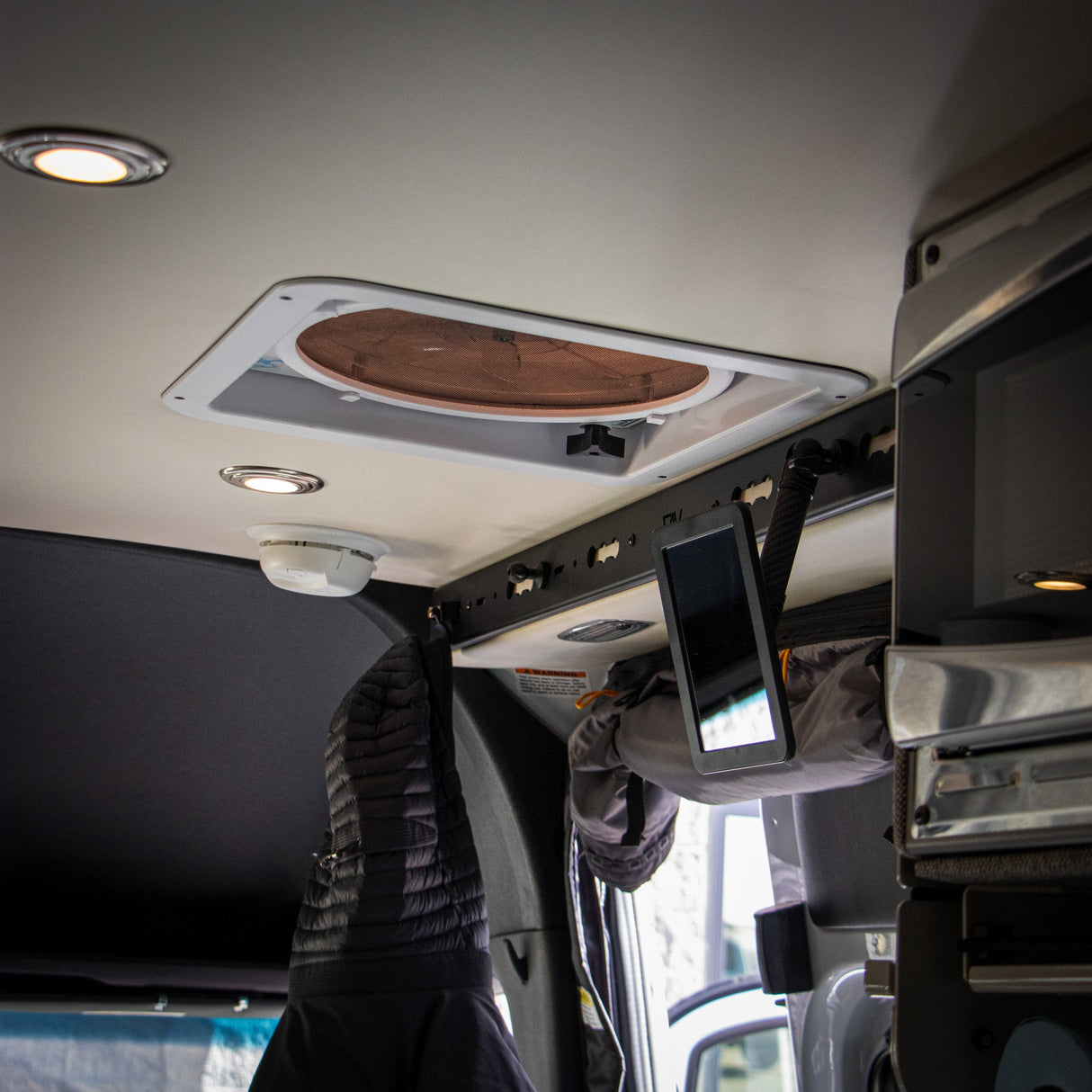 Canyon Adventure Vans L-Track PRO for Overhead Sliding Door for Storyteller Overland Mode