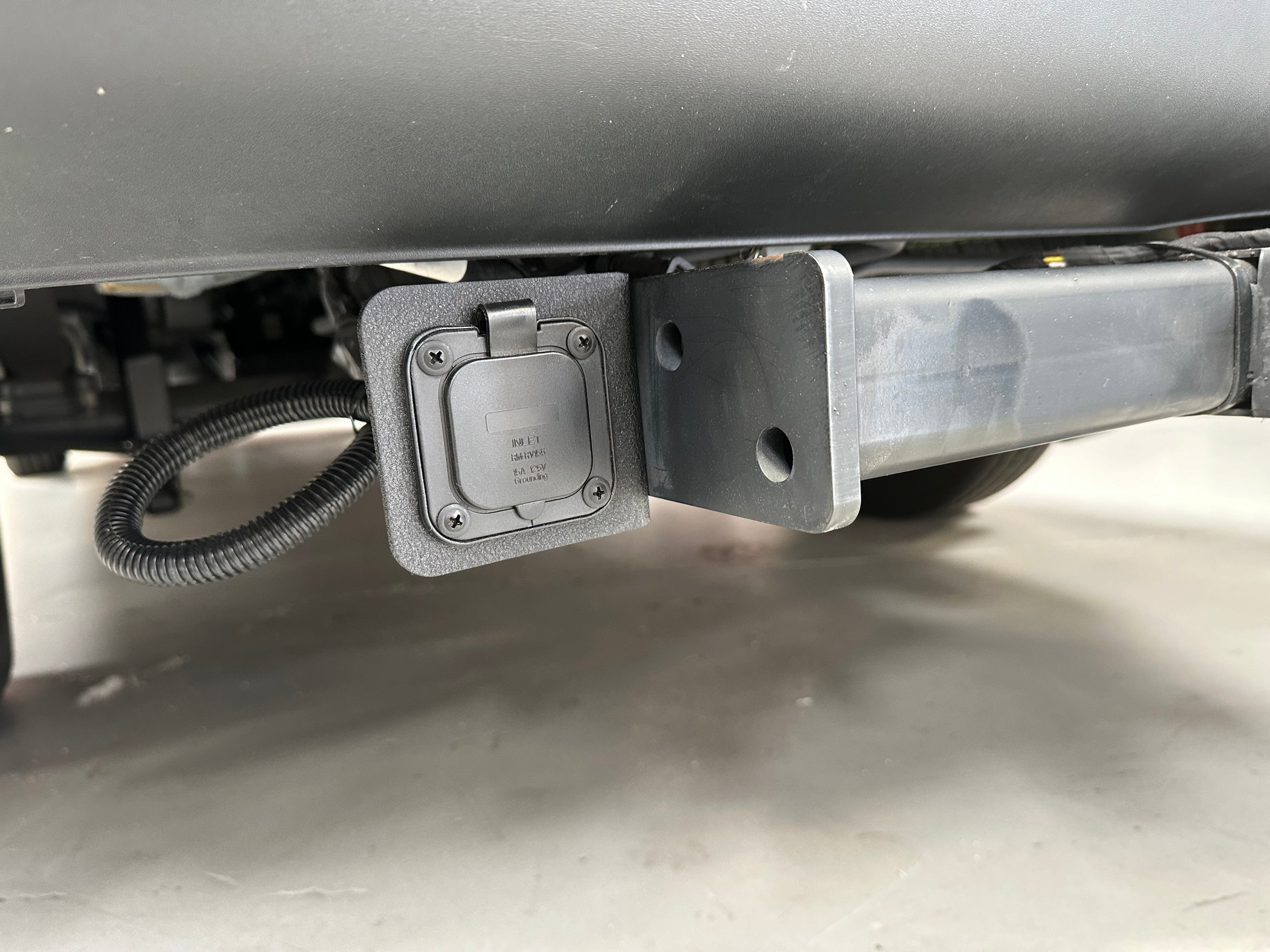 Sandy Vans Shoreline Power Bracket – Campervan HQ