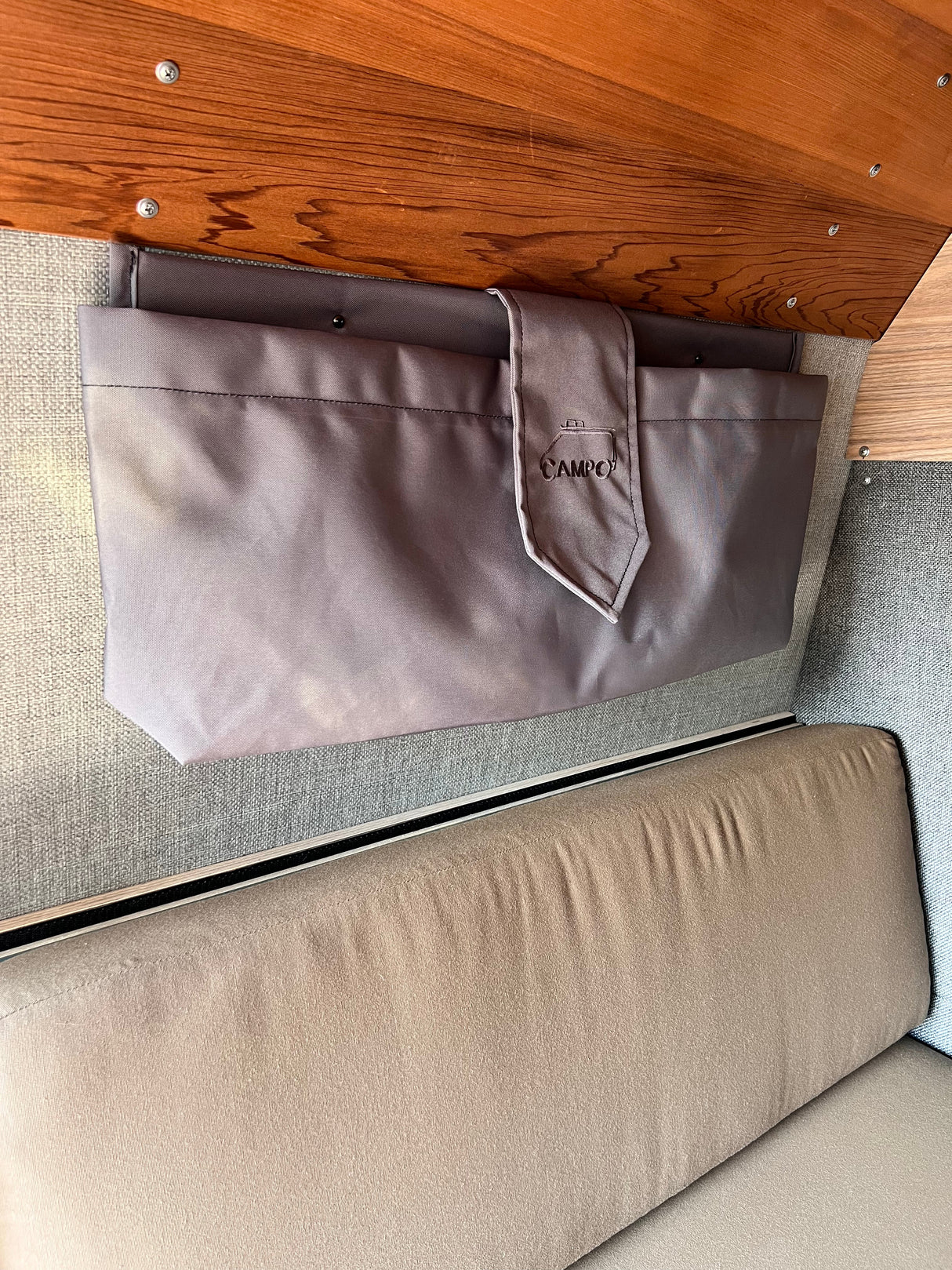 Campovans Large Wall Mounted Bag