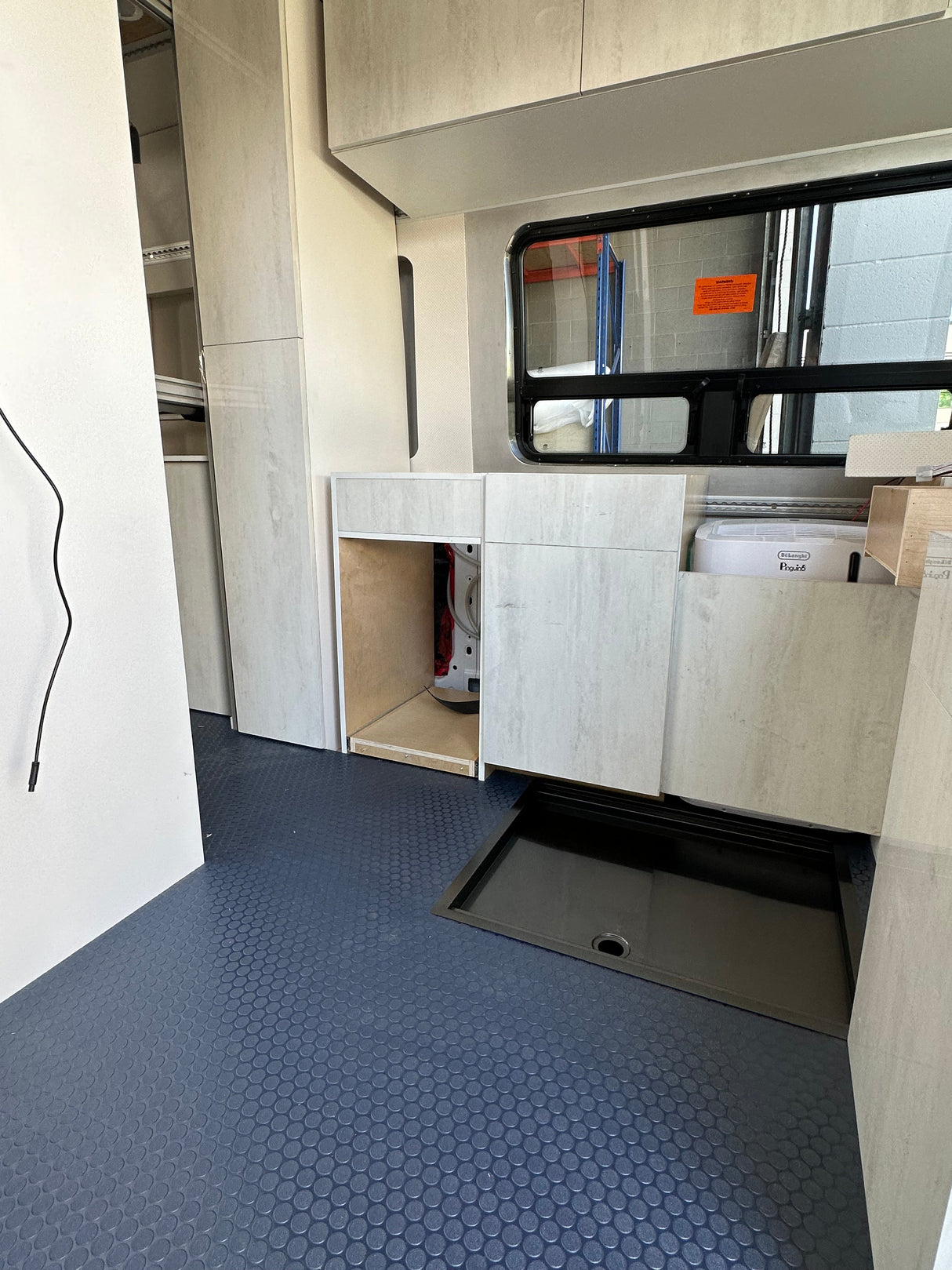 Tec Vanlife Ultra Low Profile Shower Pan / Recessed Shower Pan