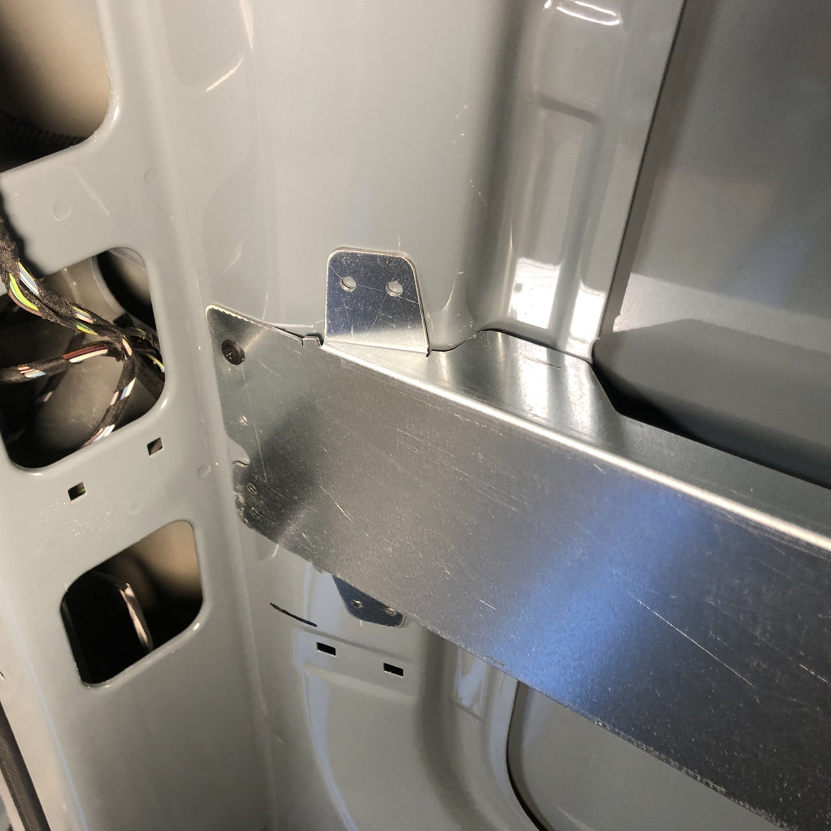 RB Components 2007+ Sprinter Van 144 - 43"-45" High Panel Bed Wall Brace Kit