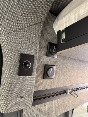 Tec Vanlife / RoamlabX Camper Van Expandable Elevator Bed