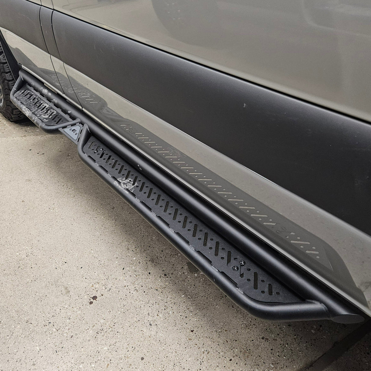 Rover Vans 2007+ Mercedes Sprinter Side Steps