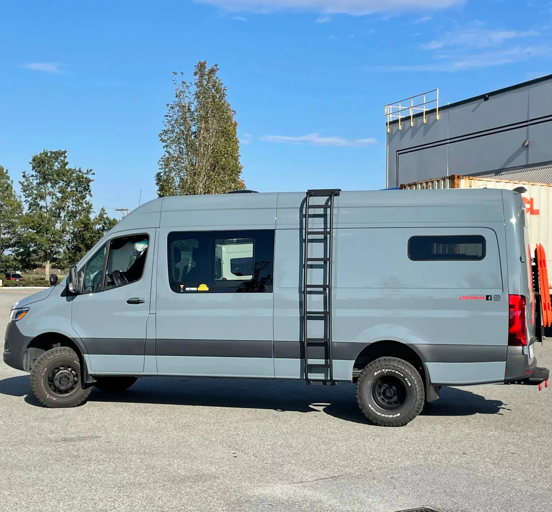 Mercedes sprinter discount side ladder
