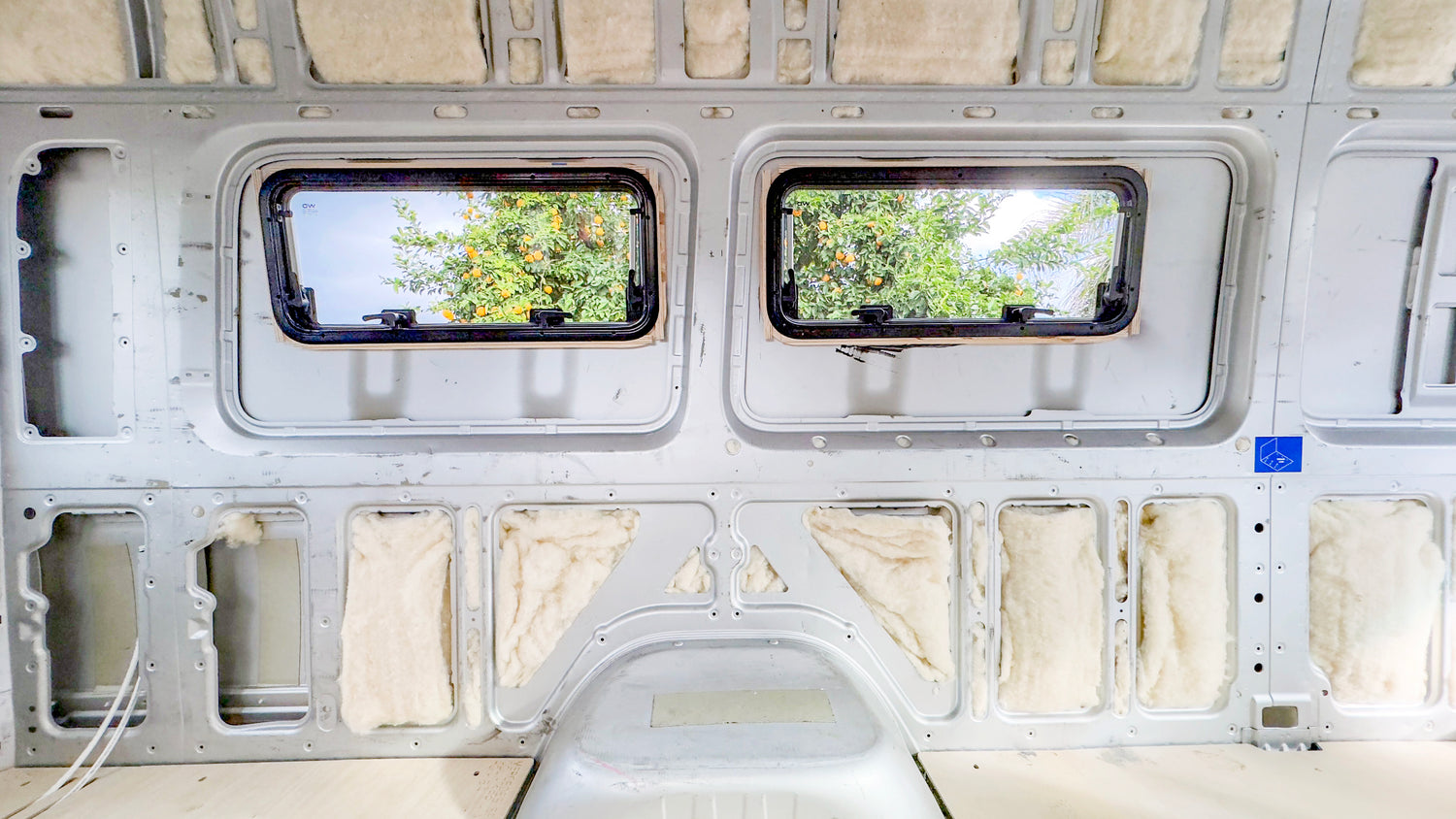 VWD Universal Overlander Awning Window 36-1/2" W X 16" H (AW3515)-6
